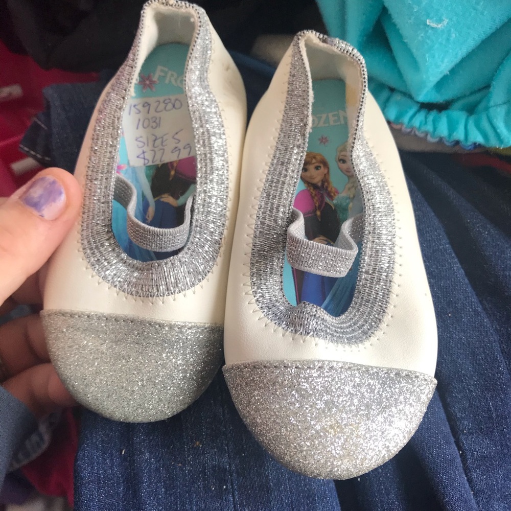Toddler size 5 shoes
